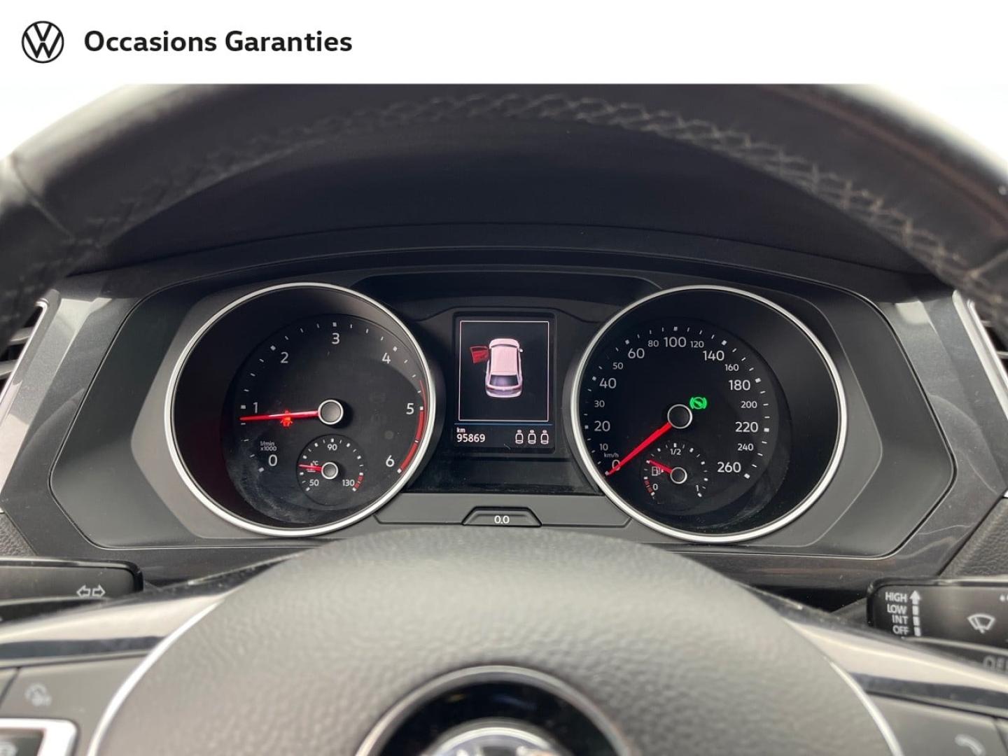 Voitures occasions VOLKSWAGEN TIGUAN Sound Orvault
