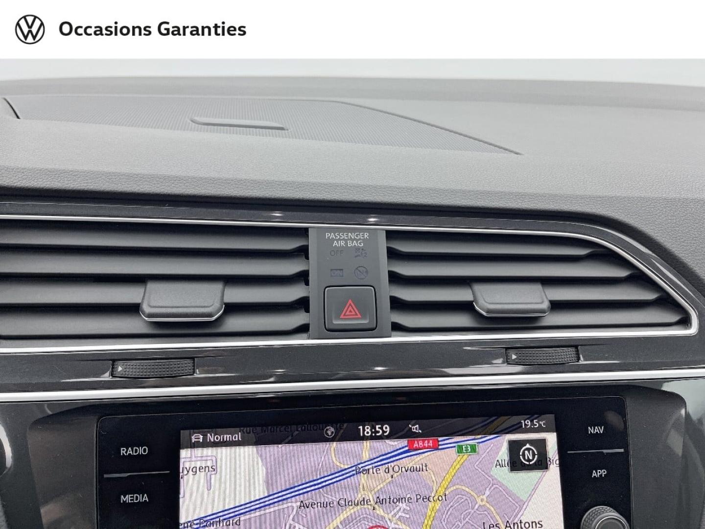 Voitures occasions VOLKSWAGEN TIGUAN IQ.Drive Orvault