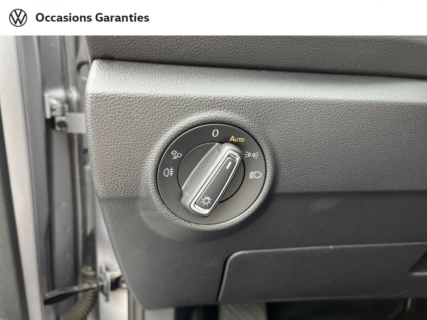 Voitures occasions VOLKSWAGEN T-ROC Style Exclusive Orvault