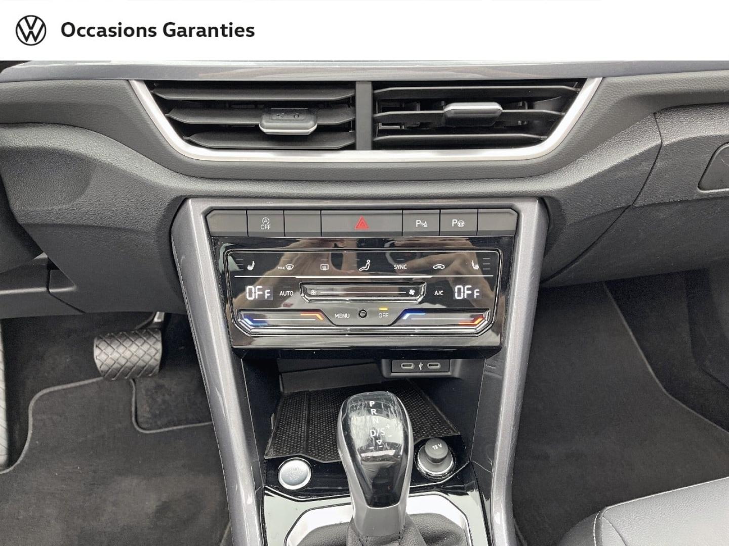 Voitures occasions VOLKSWAGEN T-ROC Style Exclusive Orvault