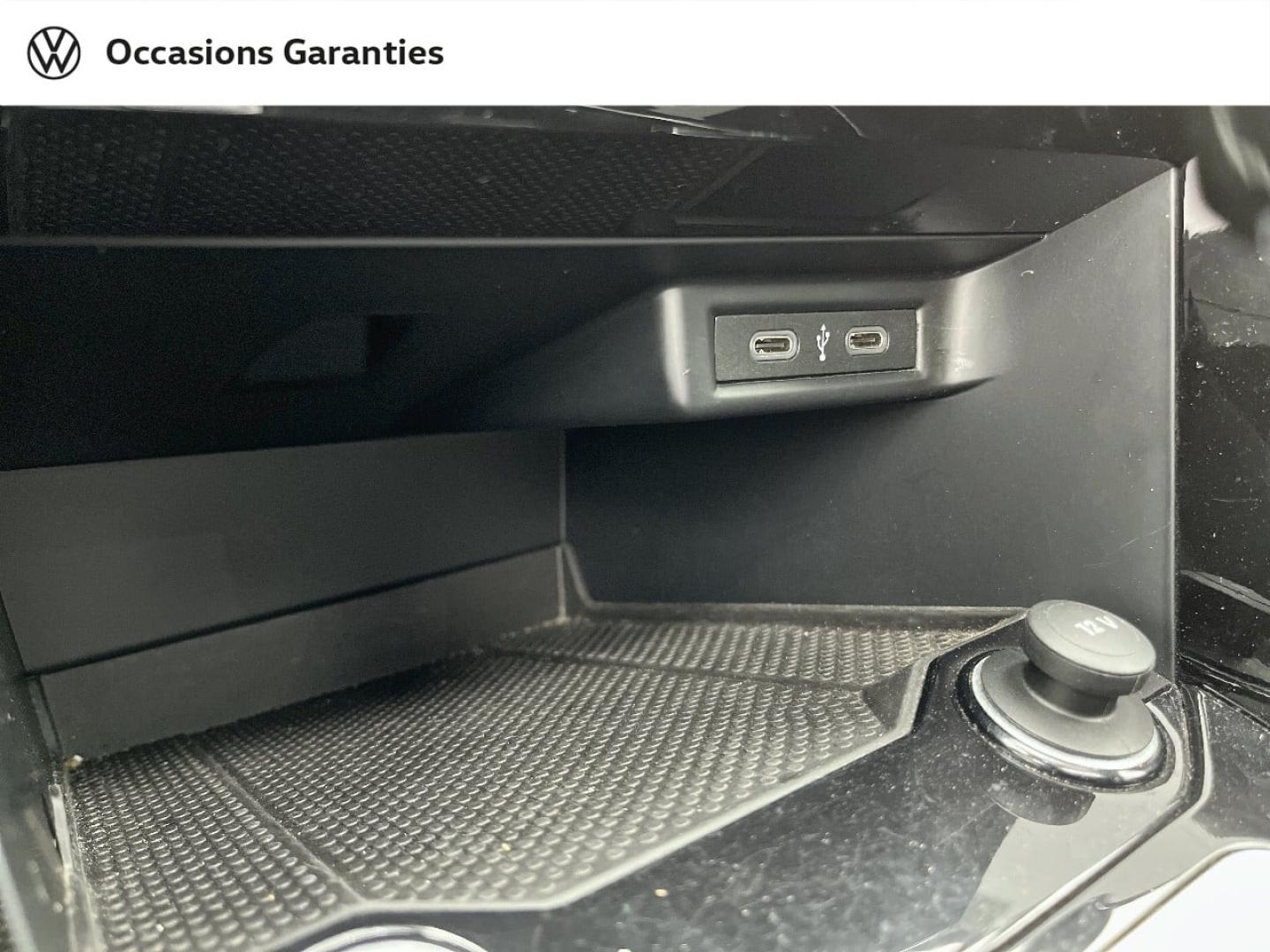 Voitures occasions VOLKSWAGEN T-ROC R-Line Orvault
