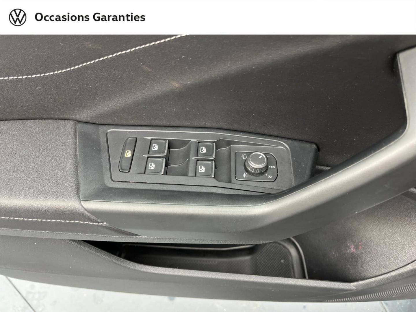 Voitures occasions VOLKSWAGEN T-ROC R-Line Orvault