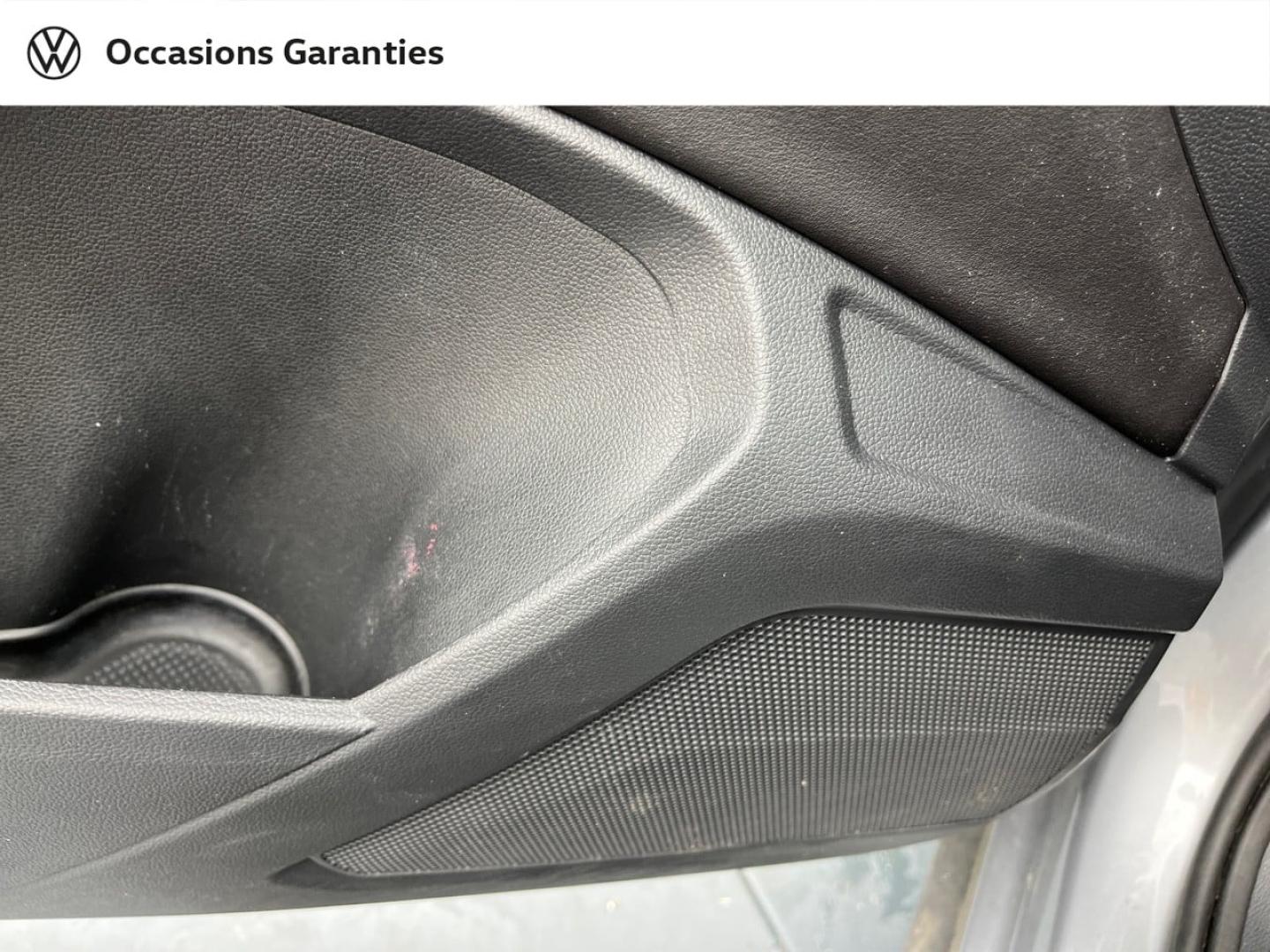 Voitures occasions VOLKSWAGEN T-ROC R-Line Orvault
