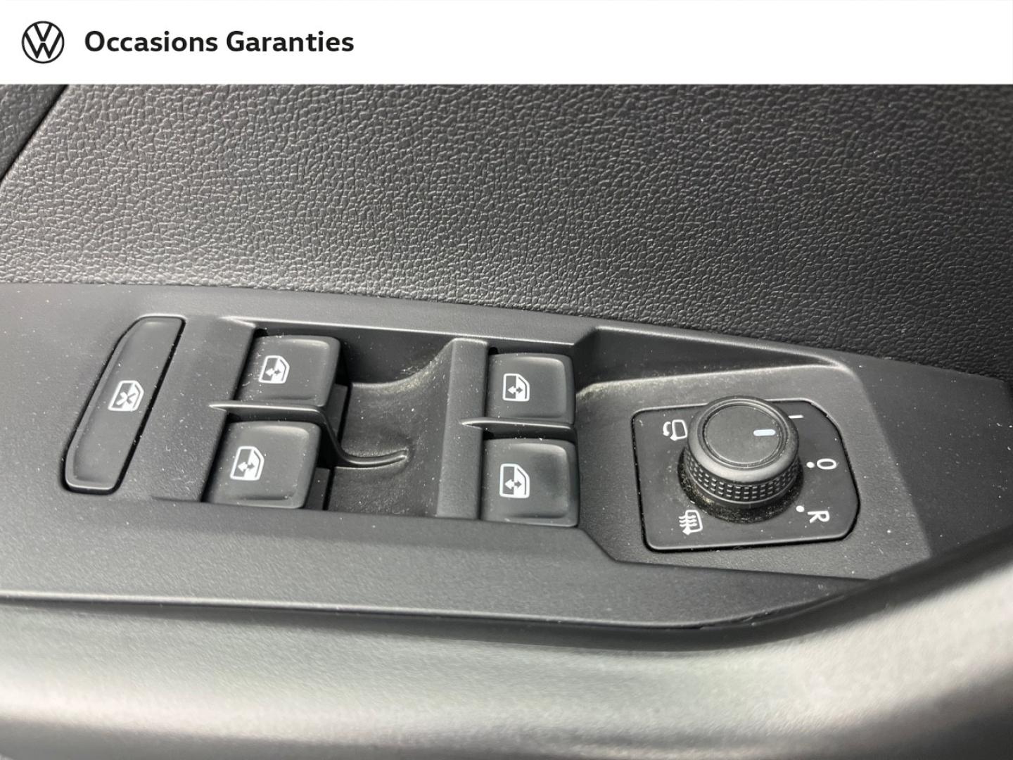 Voitures occasions VOLKSWAGEN T-CROSS Life Tech Orvault