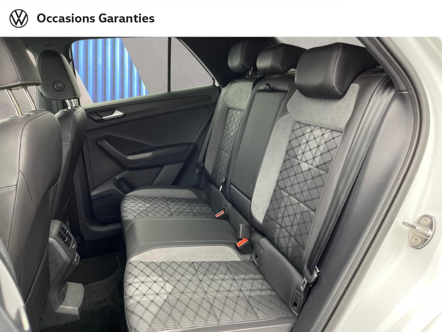 Voitures occasions VOLKSWAGEN T-ROC R-Line Orvault