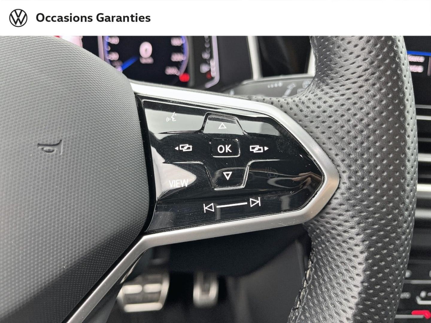 Voitures occasions VOLKSWAGEN T-ROC R-Line Orvault