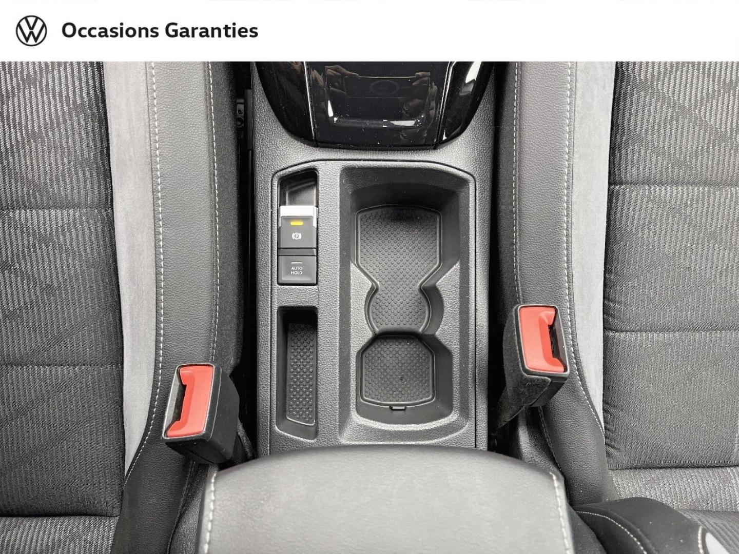Voitures occasions VOLKSWAGEN T-ROC R-Line Orvault