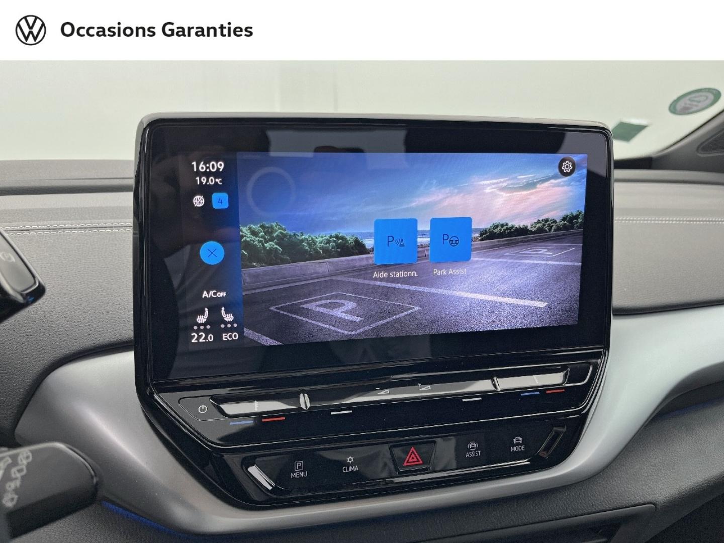 Voitures occasions VOLKSWAGEN ID.4 Life Plus Orvault