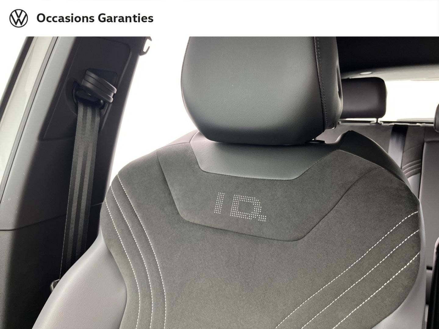 Voitures occasions VOLKSWAGEN ID.4 Life Plus Orvault