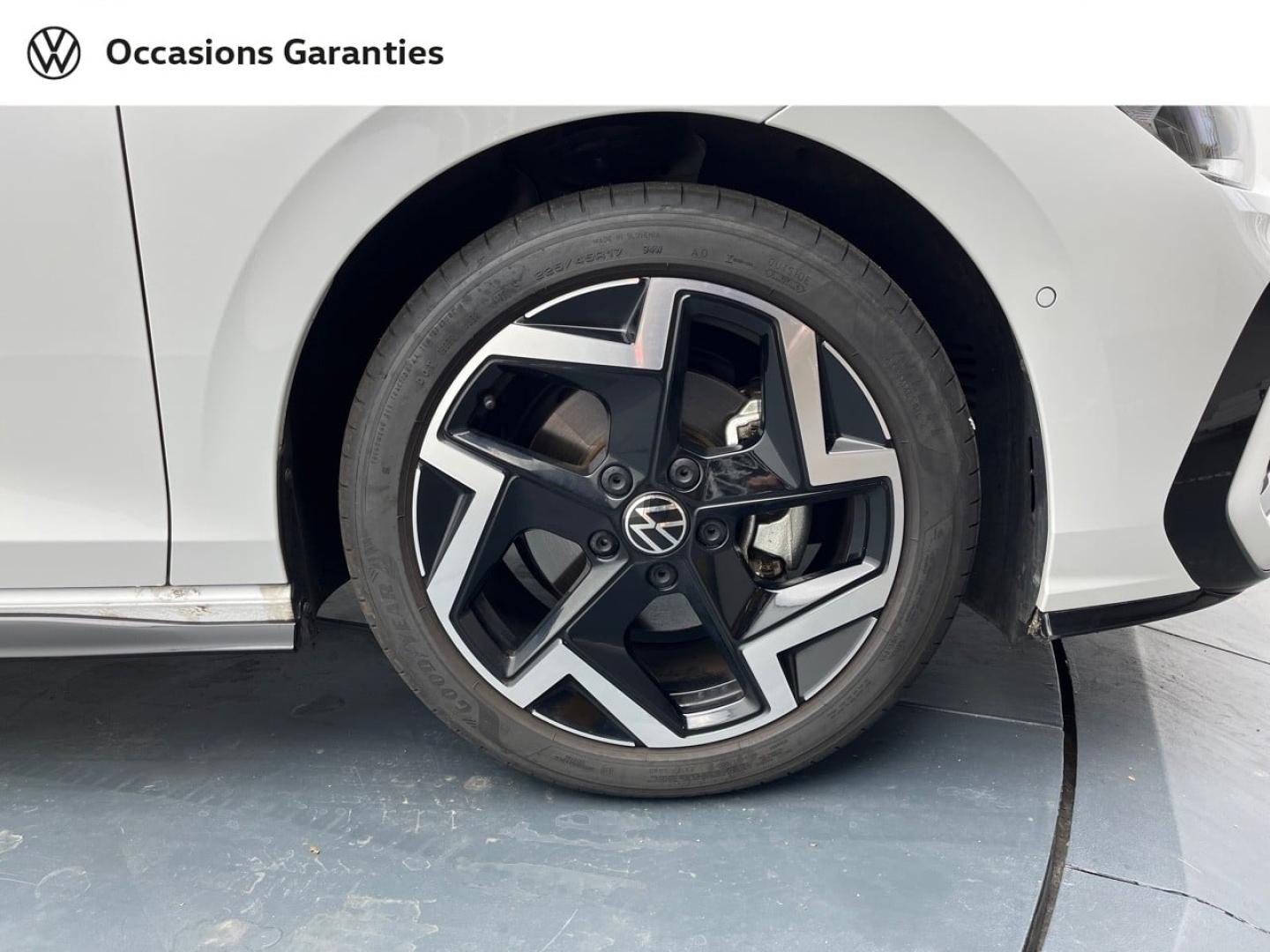 Voitures occasions VOLKSWAGEN Golf SW R-Line Orvault