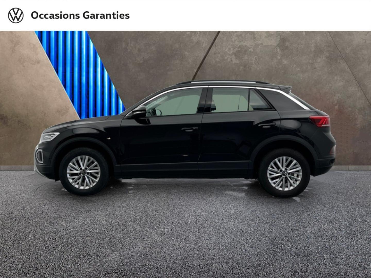 Voitures occasions VOLKSWAGEN T-ROC Life Plus Orvault
