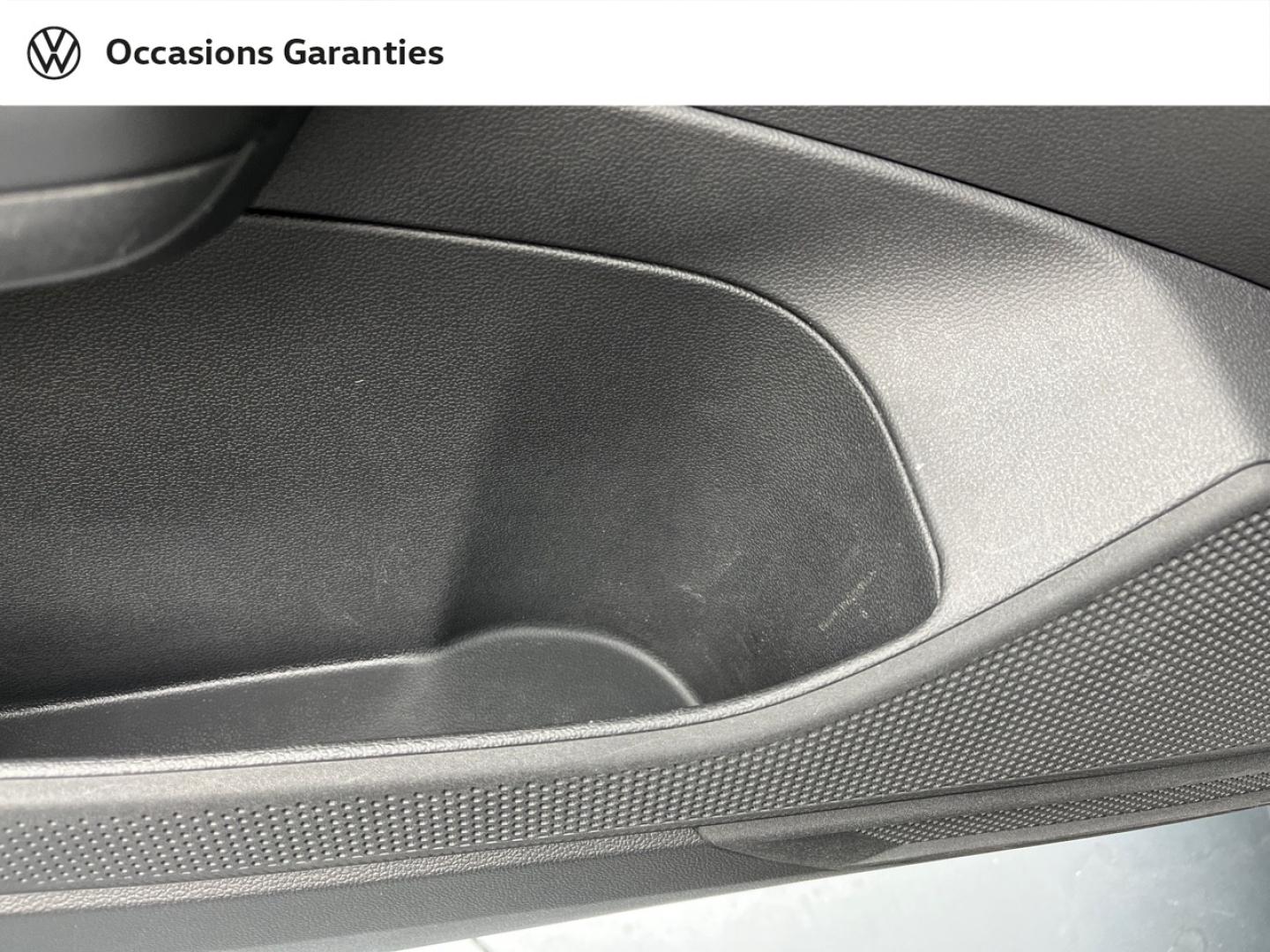 Voitures occasions VOLKSWAGEN T-CROSS R-Line Tech Orvault