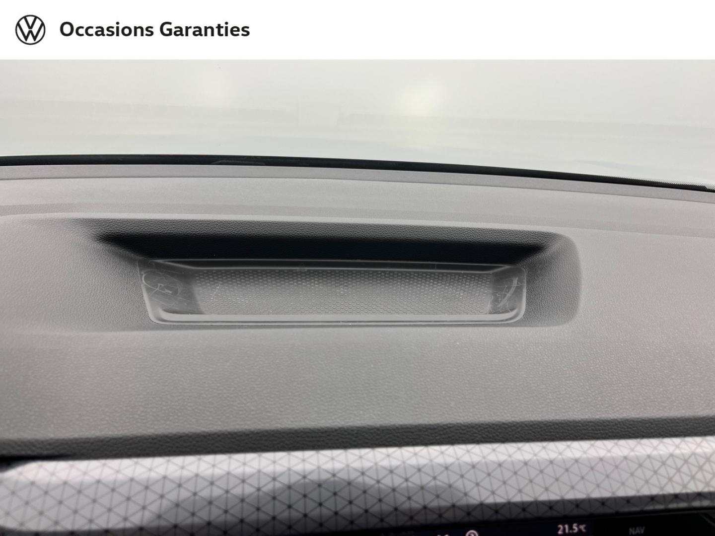 Voitures occasions VOLKSWAGEN T-CROSS R-Line Tech Orvault