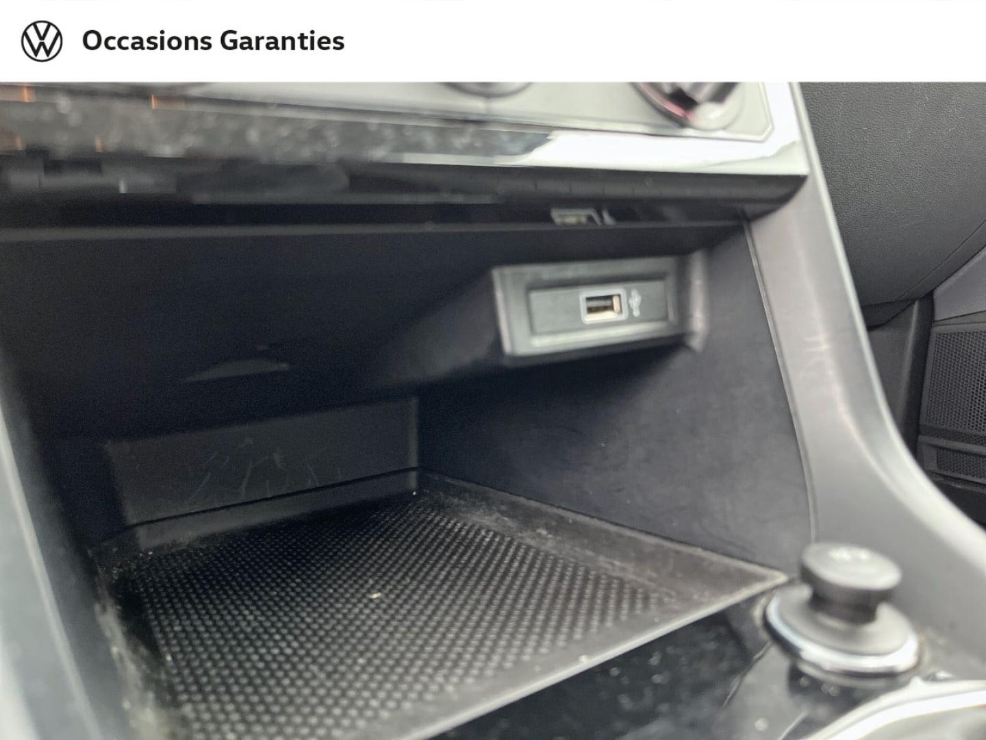 Voitures occasions VOLKSWAGEN T-CROSS Lounge Business Orvault