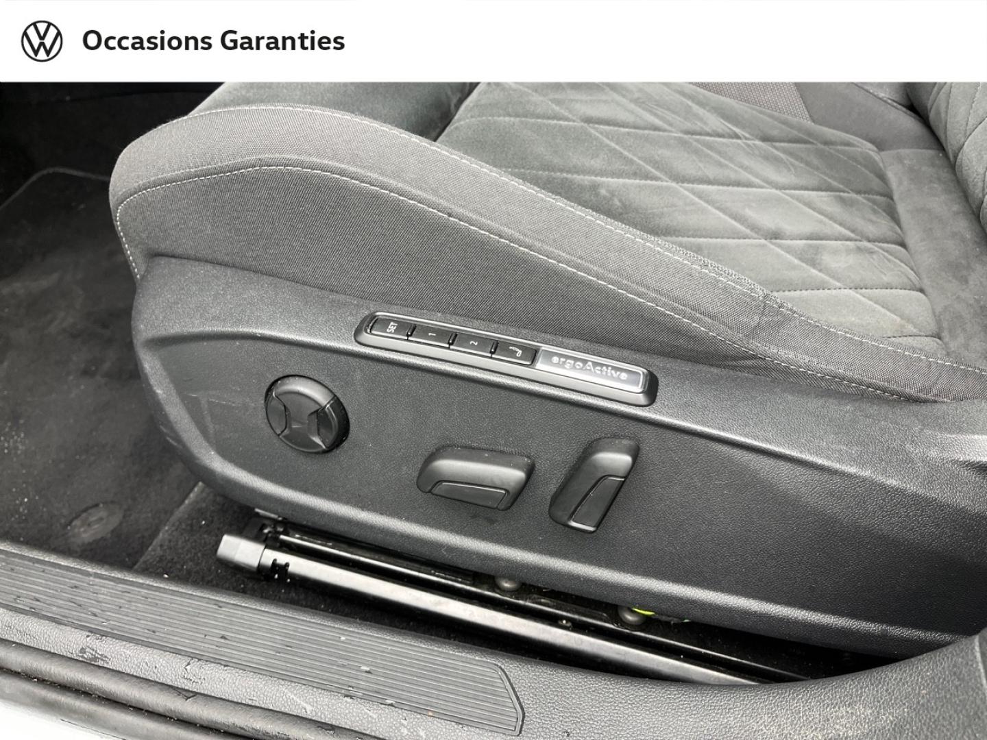 Voitures occasions VOLKSWAGEN GOLF Style Orvault
