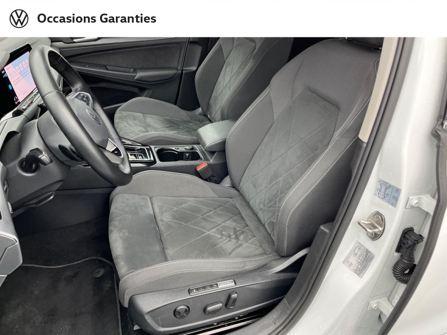 Voitures occasions VOLKSWAGEN GOLF Style Orvault