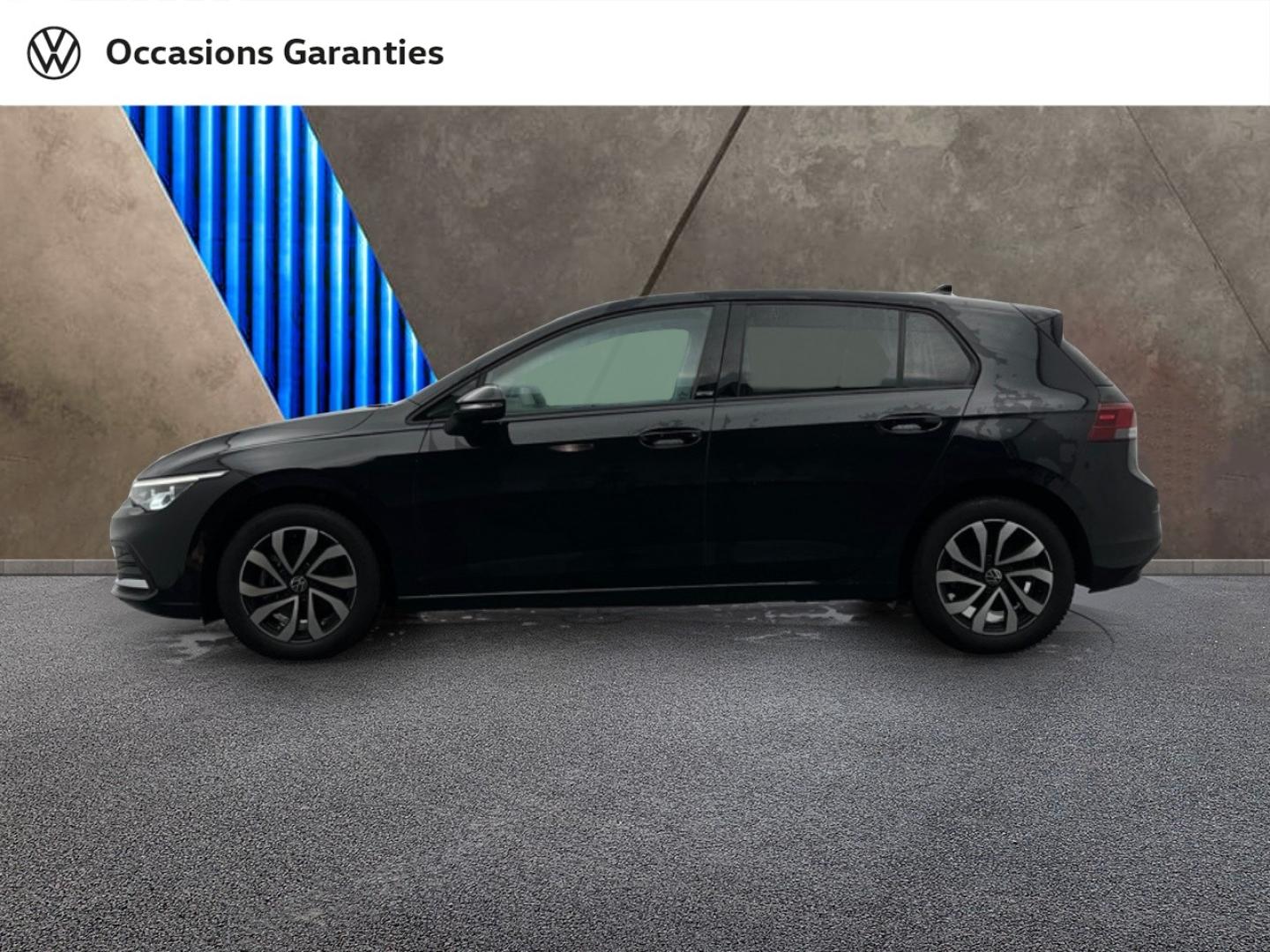 Voitures occasions VOLKSWAGEN GOLF Active Orvault