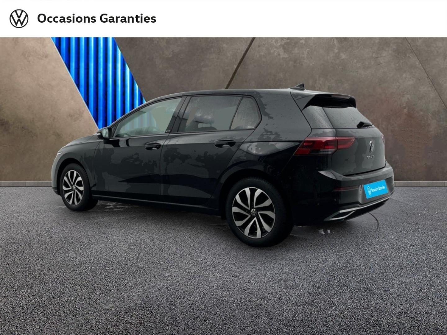 Voitures occasions VOLKSWAGEN GOLF Active Orvault