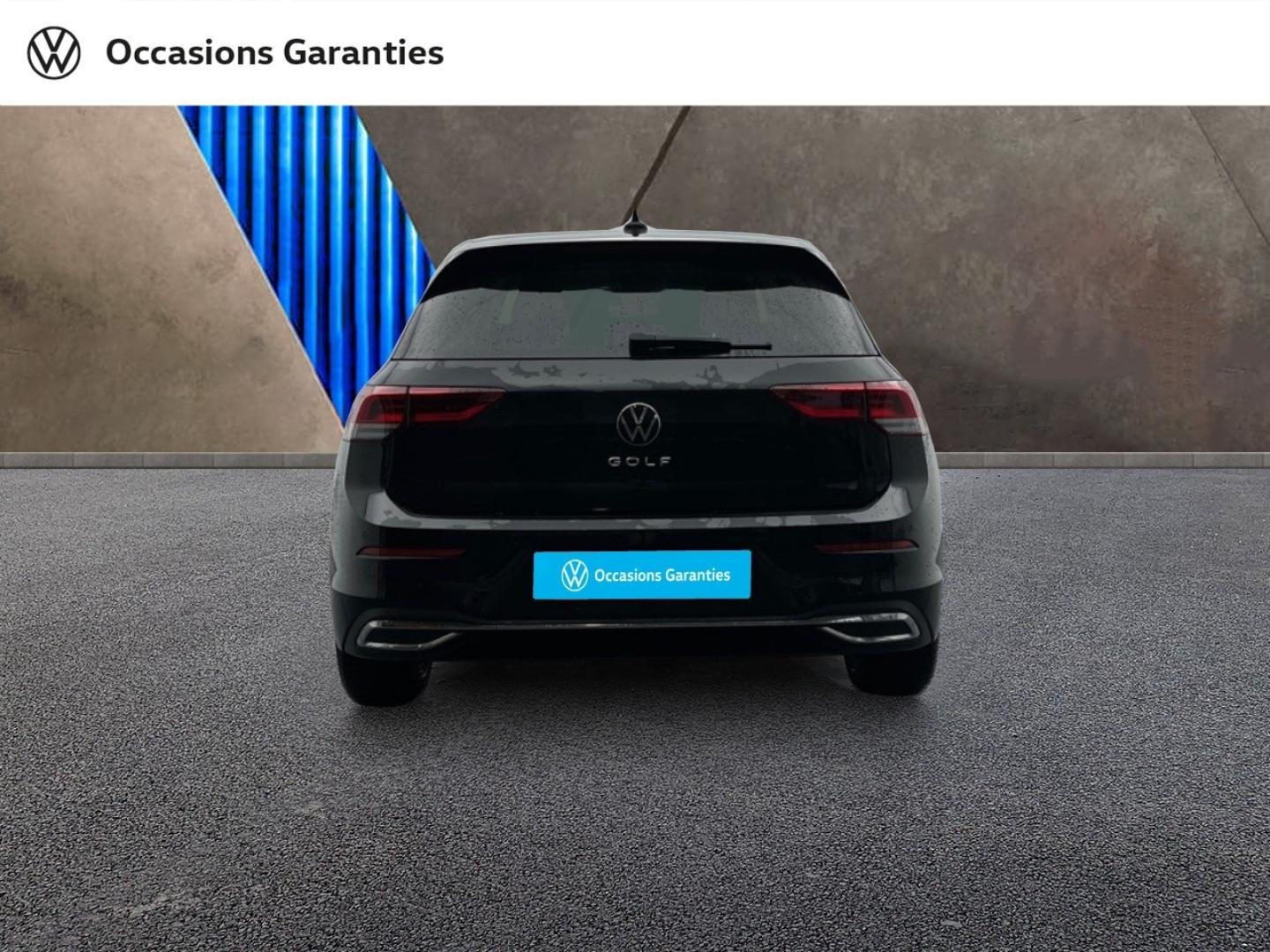 Voitures occasions VOLKSWAGEN GOLF Active Orvault