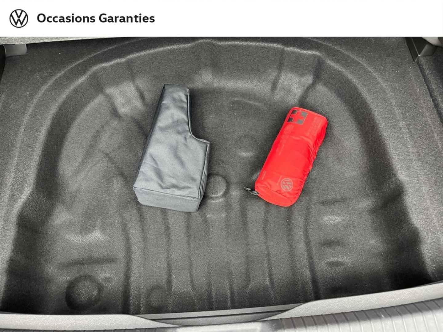 Voitures occasions VOLKSWAGEN GOLF Active Orvault