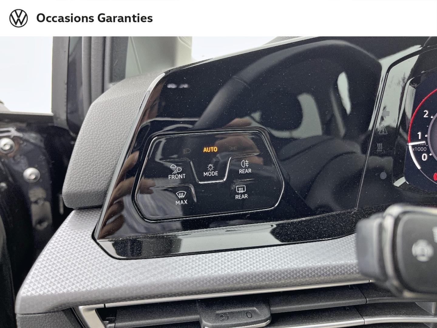 Voitures occasions VOLKSWAGEN GOLF Active Orvault