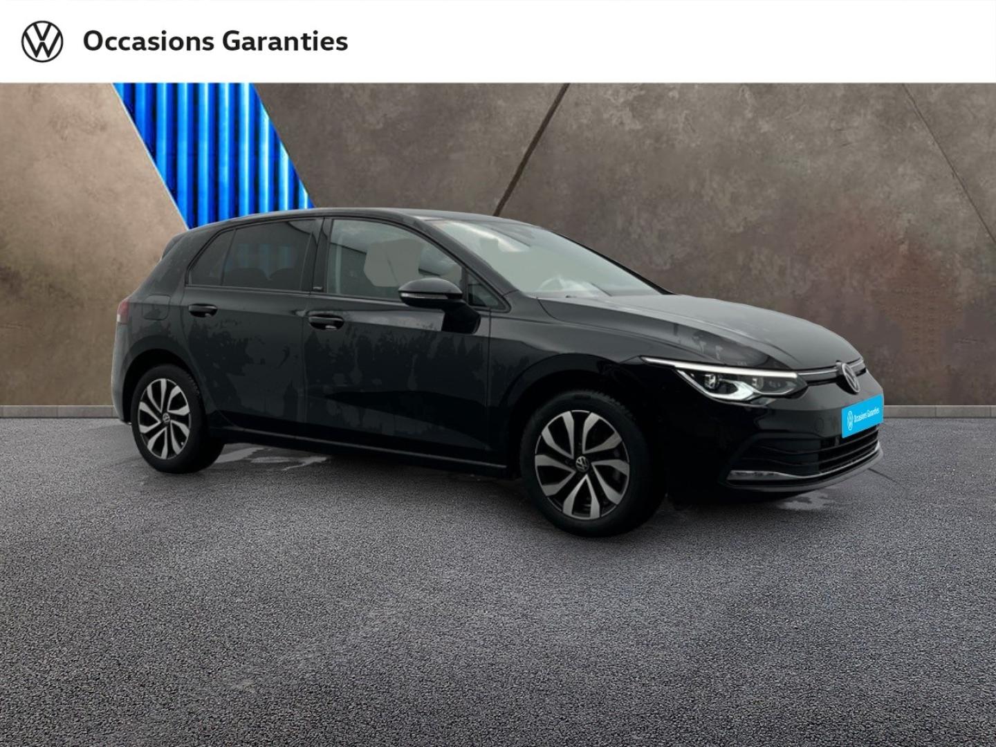 Voitures occasions VOLKSWAGEN GOLF Active Orvault