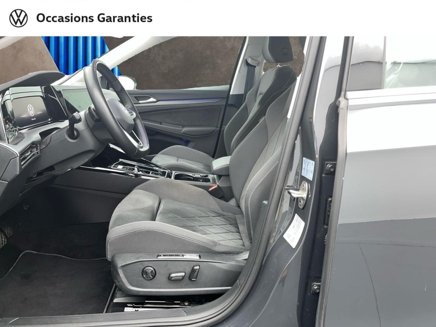 Voitures occasions VOLKSWAGEN GOLF Style Orvault
