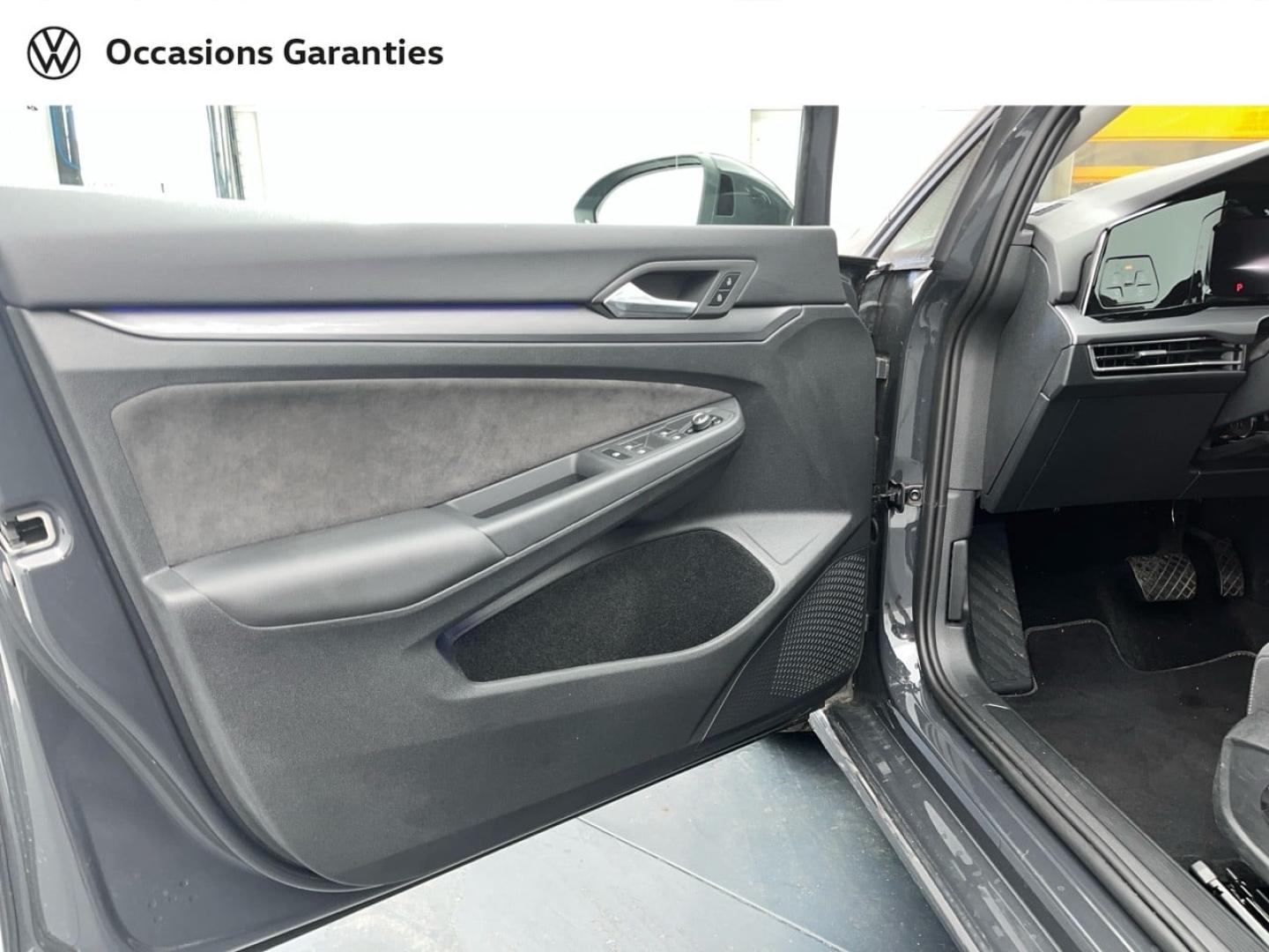 Voitures occasions VOLKSWAGEN GOLF Style Orvault