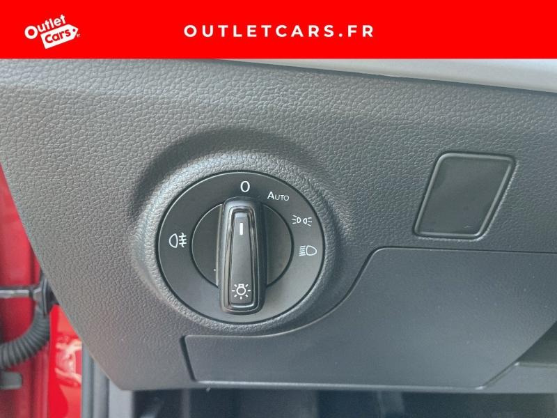 Voitures occasions SEAT ARONA Urban Cagnes-sur-Mer