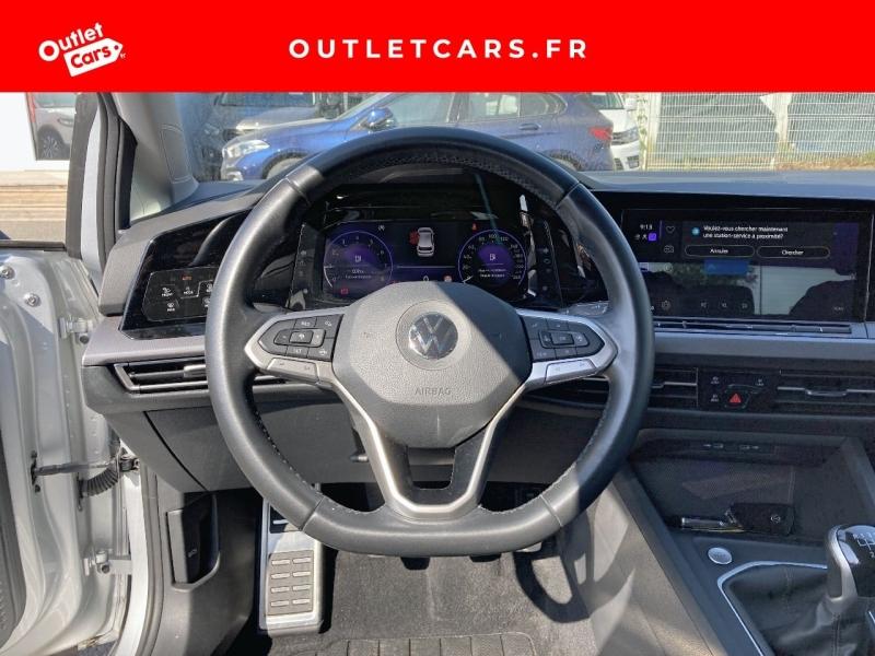 Voitures occasions VOLKSWAGEN GOLF Active Cagnes-sur-Mer