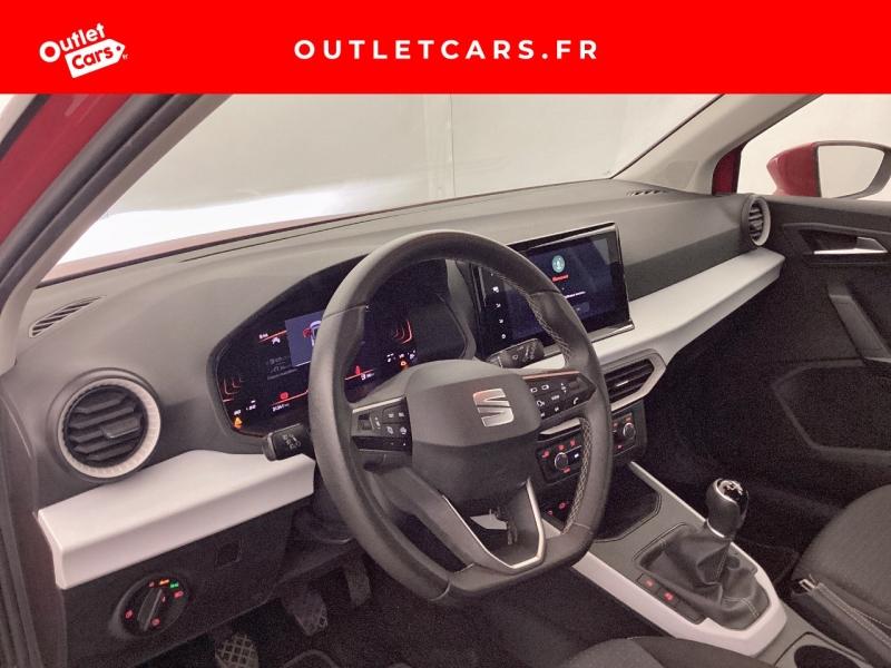 Voitures occasions SEAT ARONA Urban Cagnes-sur-Mer