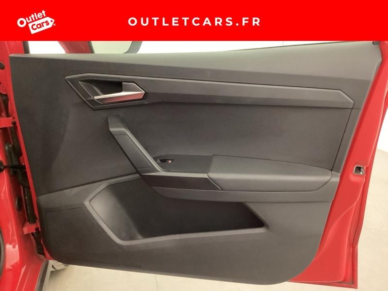 Voitures occasions SEAT ARONA Urban Cagnes-sur-Mer
