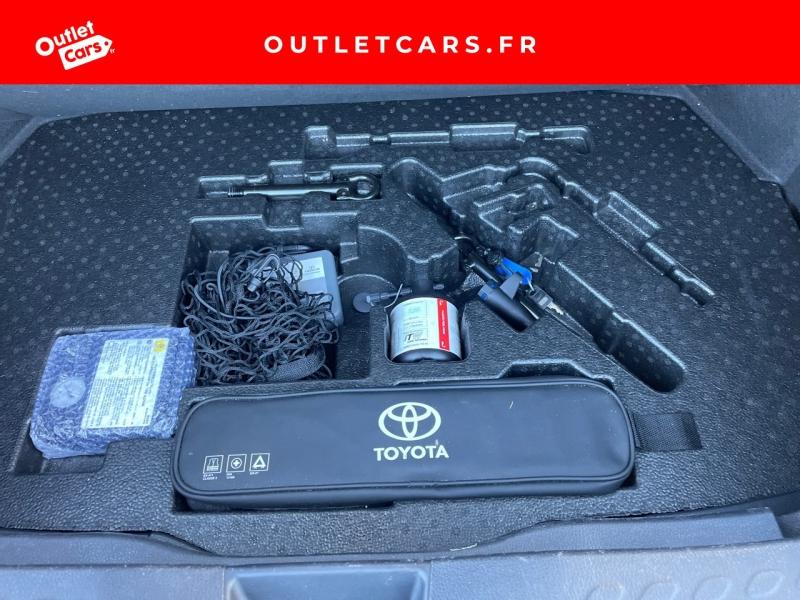 Voitures occasions TOYOTA C-HR Dynamic Cagnes-sur-Mer