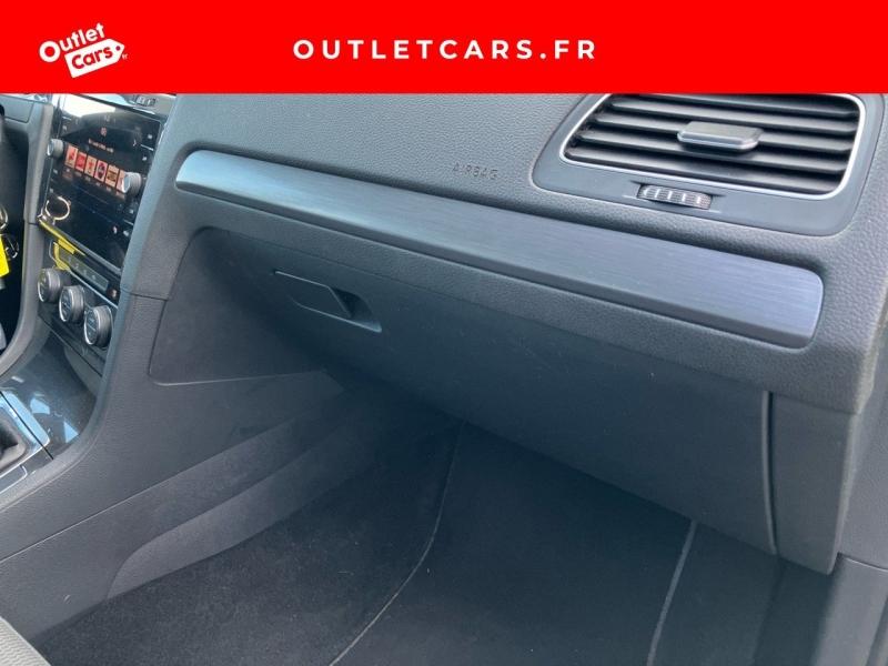 Voitures occasions VOLKSWAGEN GOLF First Edition Cagnes-sur-Mer