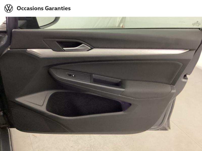 Voitures occasions VOLKSWAGEN GOLF Life Business 1st Cagnes-sur-Mer