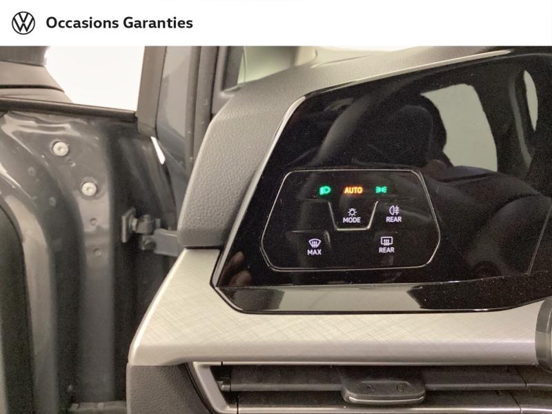 Voitures occasions VOLKSWAGEN GOLF Life Business 1st Cagnes-sur-Mer