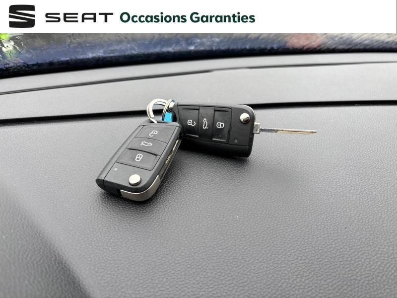 Voitures occasions SEAT ARONA Urban Cagnes-sur-Mer