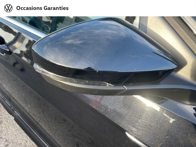 Voitures occasions VOLKSWAGEN T-CROSS R-Line Cagnes-sur-Mer