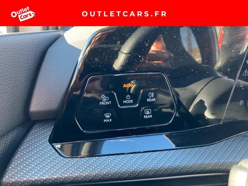 Voitures occasions VOLKSWAGEN GOLF R-Line Cagnes-sur-Mer