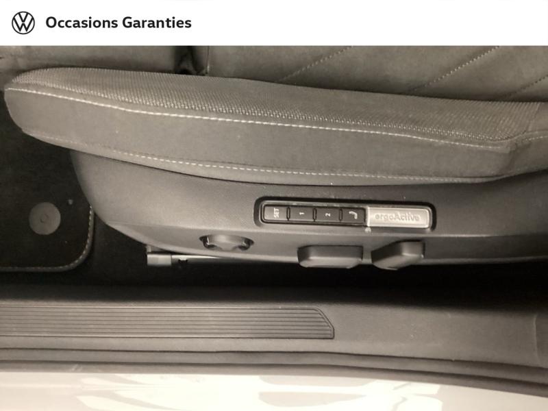 Voitures occasions VOLKSWAGEN GOLF Style Cagnes-sur-Mer