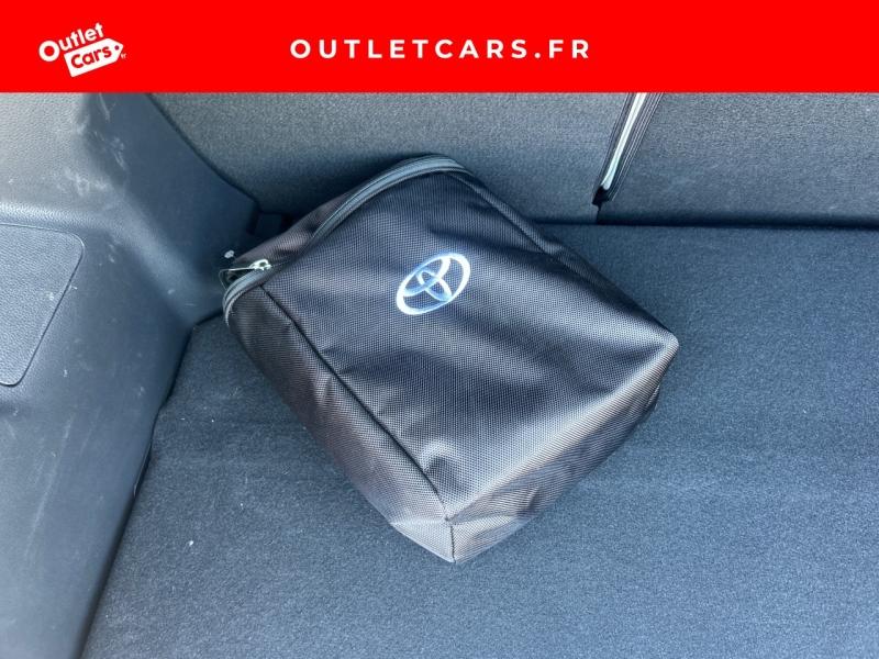 Voitures occasions TOYOTA YARIS Iconic Cagnes-sur-Mer