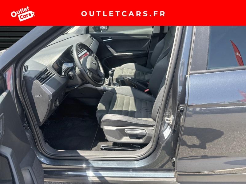 Voitures occasions SEAT ARONA Urban Cagnes-sur-Mer