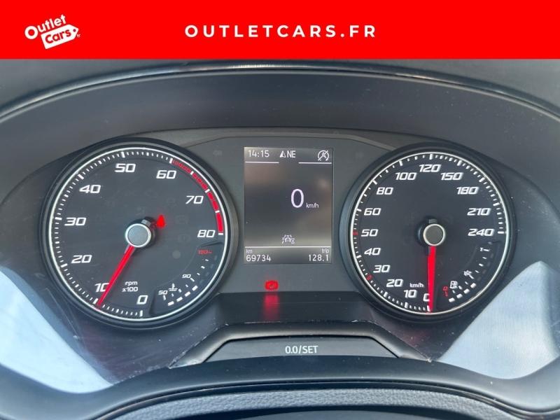 Voitures occasions SEAT ARONA Urban Cagnes-sur-Mer