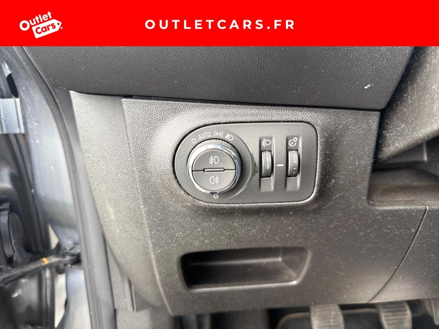 Voitures occasions OPEL CORSA Design 120 ans Cagnes-sur-Mer