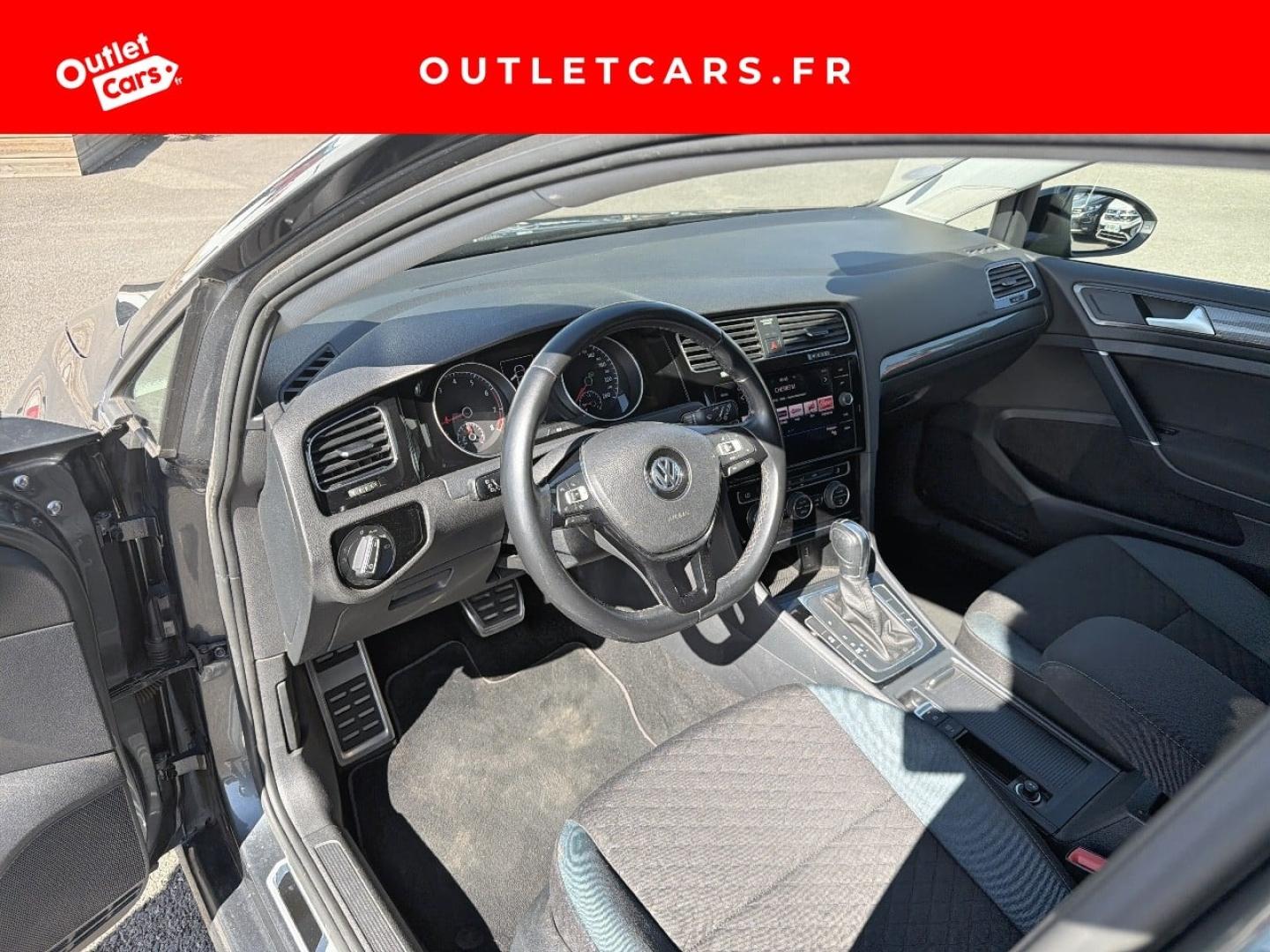 Voitures occasions VOLKSWAGEN GOLF IQ.Drive Cagnes-sur-Mer