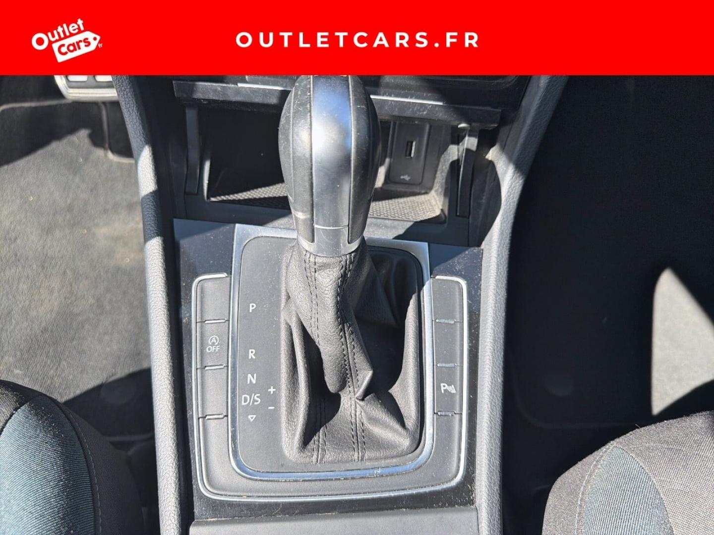 Voitures occasions VOLKSWAGEN GOLF IQ.Drive Cagnes-sur-Mer