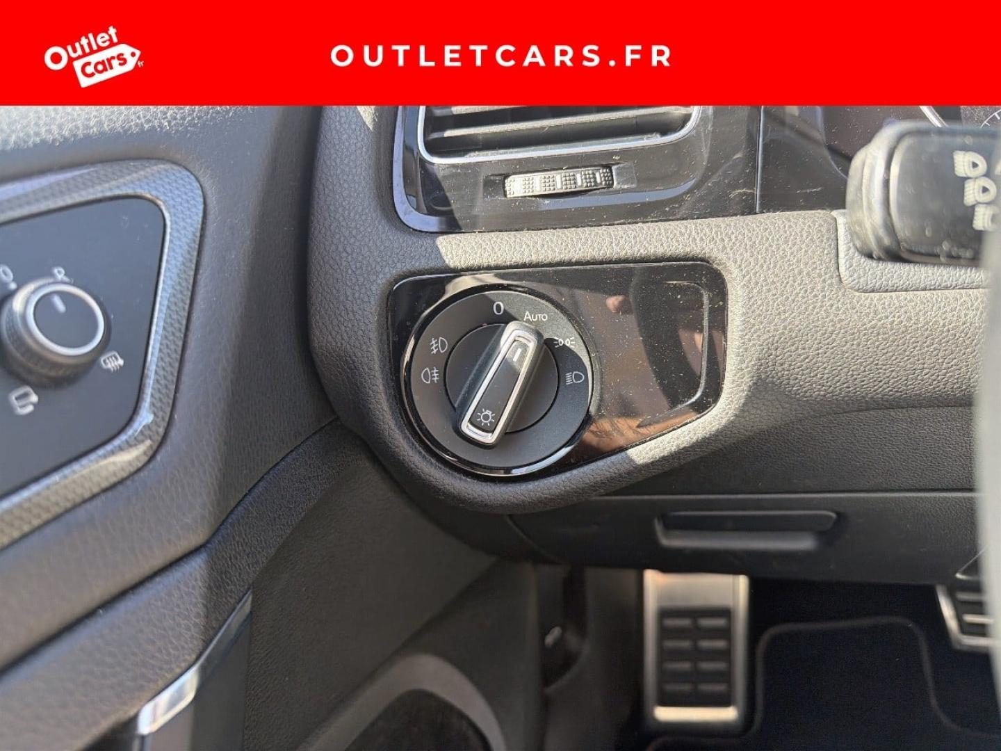 Voitures occasions VOLKSWAGEN GOLF IQ.Drive Cagnes-sur-Mer