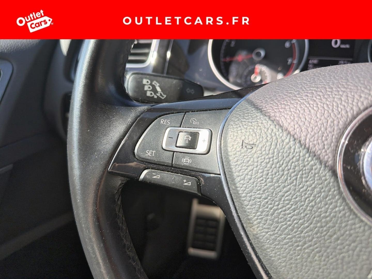 Voitures occasions VOLKSWAGEN GOLF IQ.Drive Cagnes-sur-Mer