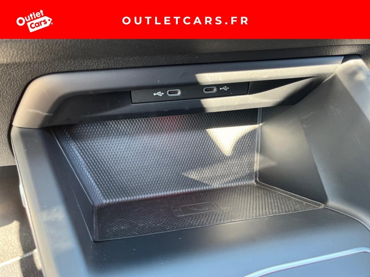 Voitures occasions VOLKSWAGEN GOLF Active Cagnes-sur-Mer