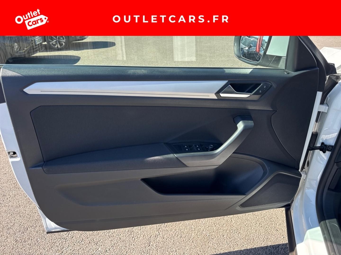 Voitures occasions VOLKSWAGEN T-Roc Cabriolet Style Cagnes-sur-Mer